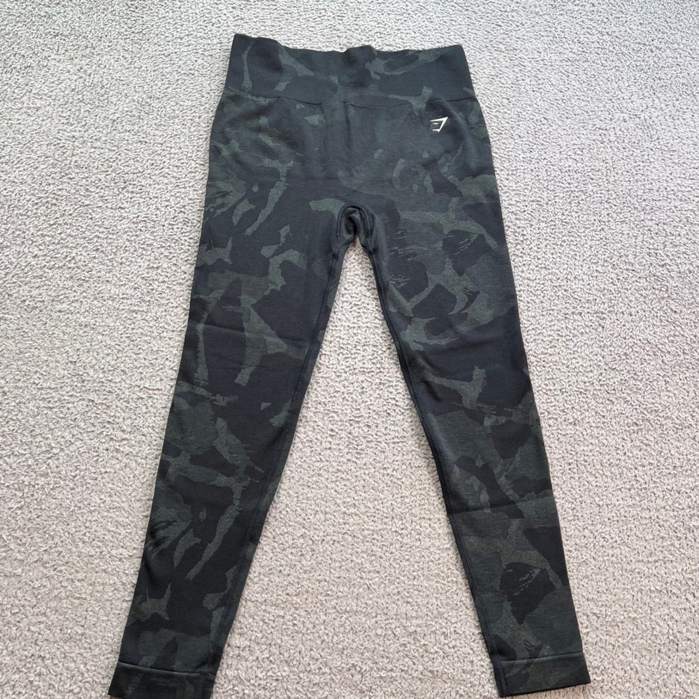 Gymshark Adapt Camo Seamless Leggings Dark Green Black L B1A2K High Rise Scrunch